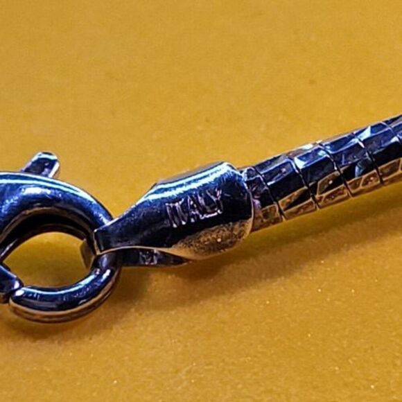 Vintage, Stamped with Italy .925 Sterling Salver, Chocker Necklace - Picture 3 of 6